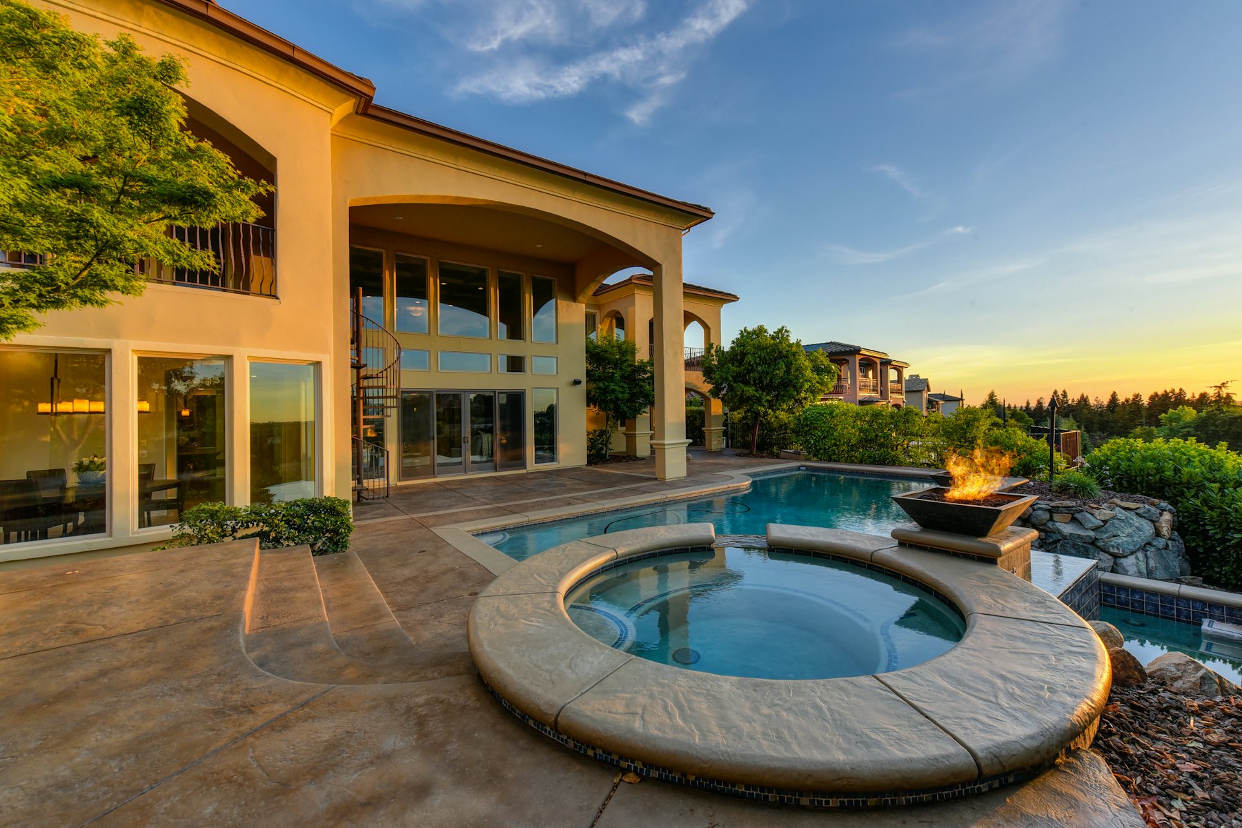 Coastal Villa in Naples — demonstration photography